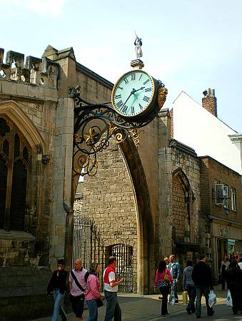 York St Martin le Grand - Exterior Clock (2)